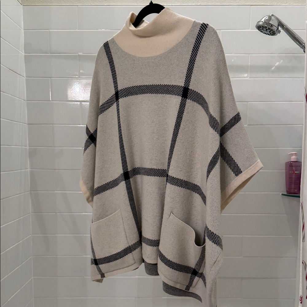 Ann Taylor Black and Cream Plaid Poncho